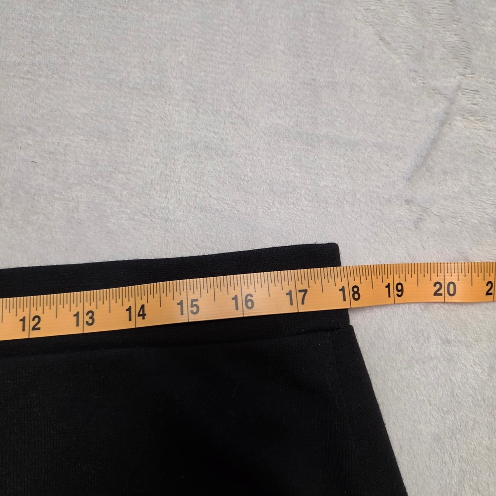 Black Faux Leather Front Stretch Back Mini Skirt  L Office Siren Edgy Chic Moto - Picture 3 of 5